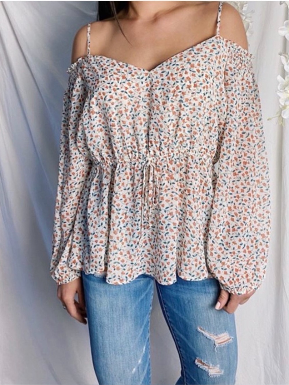 Zenobia Cream Floral Print Spaghetti Strap Blouse